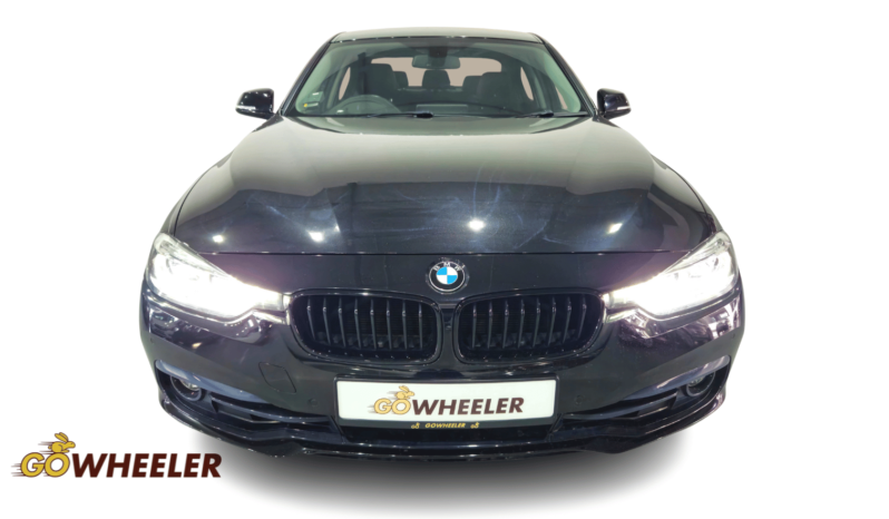 BMW 3 Series 320i Shadow Edition full